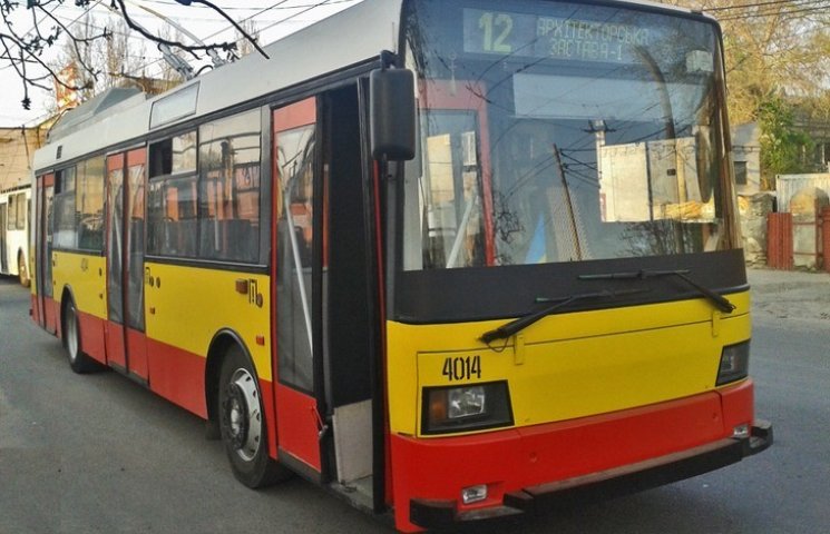 Одеські тролейбуси пофарбують у кольори…
