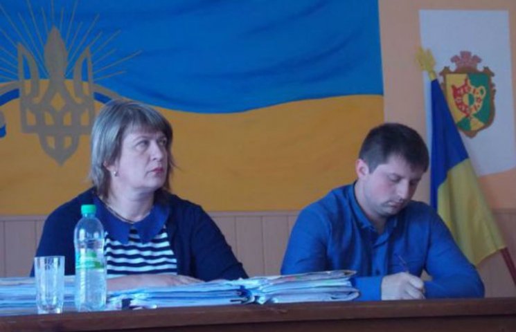 Селище на Полтавщині протестує проти дек…