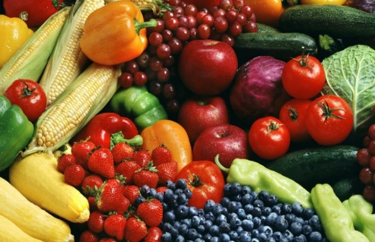 Де можна придбати дешеві ягоди та овочі…