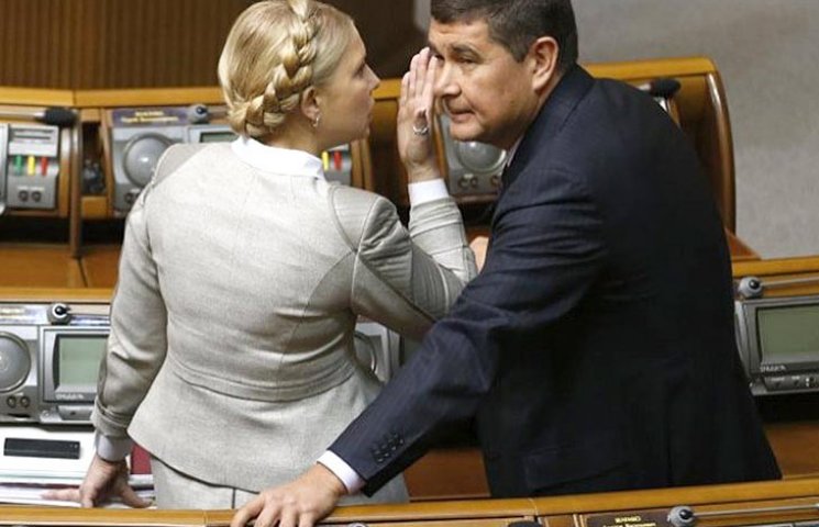 Тимошенко готовится ехать на допрос в НА…