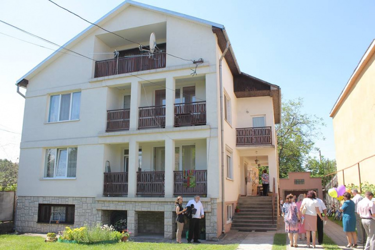 У Мукачеві відкрили дитячий будинок сіме…