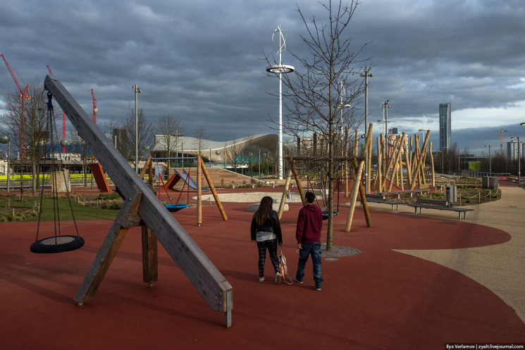 Как детские площадки Великобритании воспитывают фантазеров и изобретателей