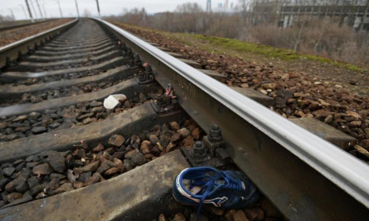 На Житомирщине под колесами поезда погиб…