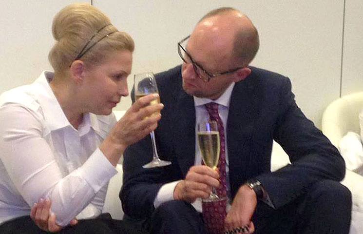 Як Тимошенко тицяє опонентів носом у "Ба…