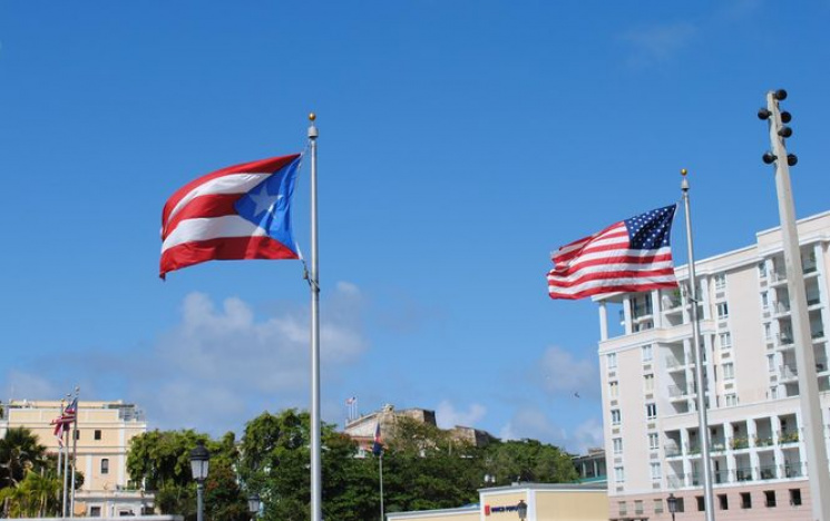 Пуерториканці на референдумі вирішили пр…