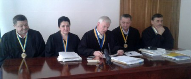 Апеляційний суд Хмельниччини поновив тер…