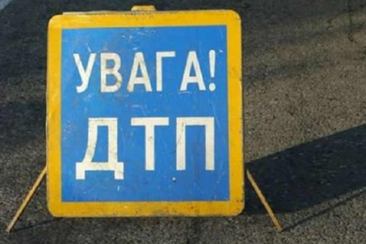 В Одесі під час аварії перекинувся позаш…