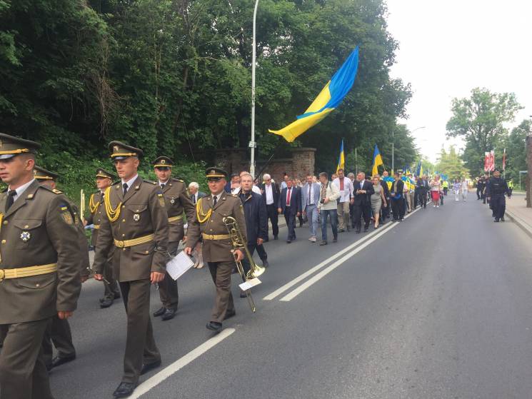 У Пикуличах вшанували полеглих українськ…