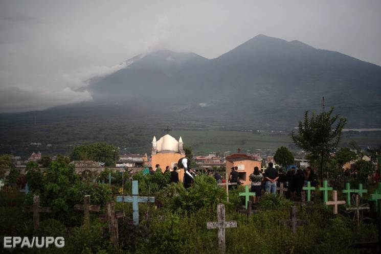 Як вулкан перетворив життя у Гватемалі н…
