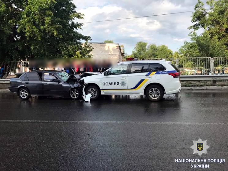 На Харьковщине полицейские попали в смер…