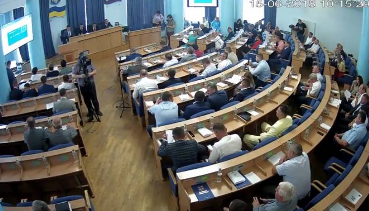 У Вінниці стартувала сесія обласної ради…