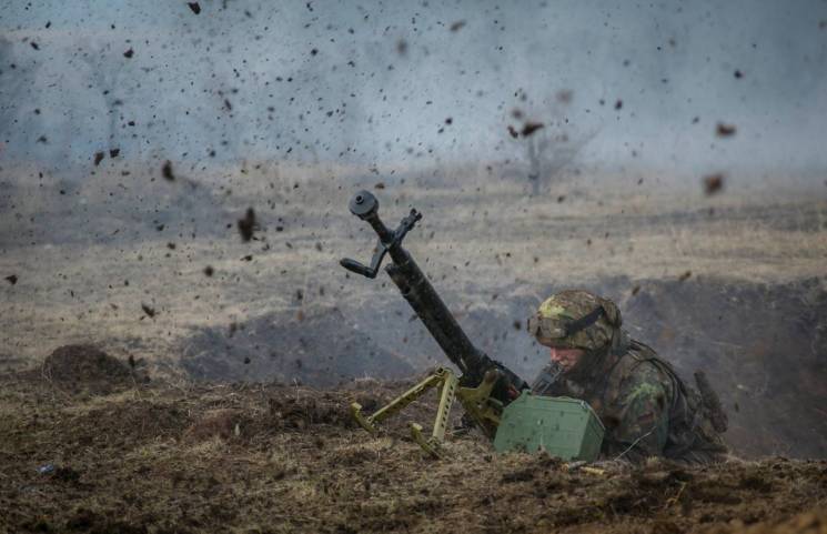 На Луганщині під гарматним обстрілом оди…
