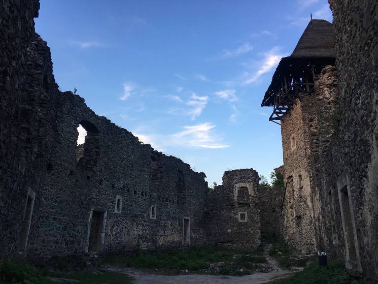 Реставрація Невицького замку опинилась п…
