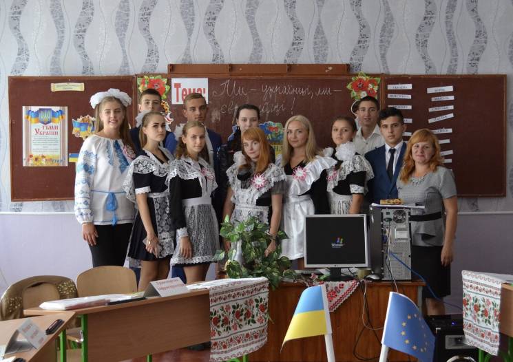 Жадан везе дітей з прифронтового Донбасу…