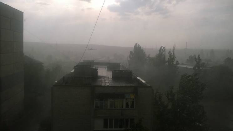 Под Харьковом мощный ураган выворачивал…