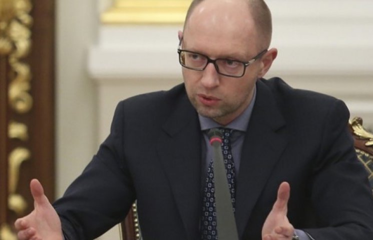 Яценюк обсудил военную поддержку Украины…