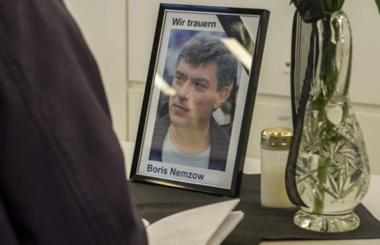 В Москве попрощались с Борисом Немцовым…