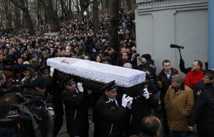 В Москве похоронили Бориса Немцова…