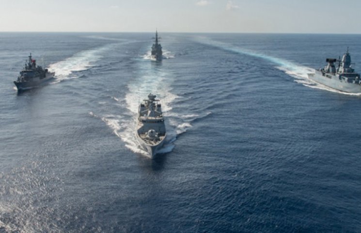 В Черное море вошли четыре боевых корабл…