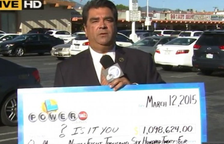 Неудачник из США потерял лотерейный биле…