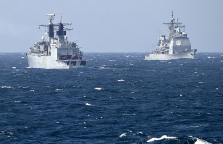 Над кораблями НАТО в Черном море засекли…