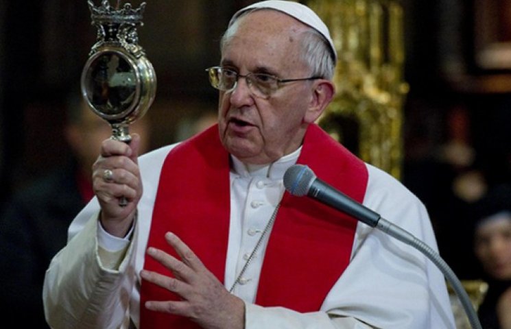 «Корумповане суспільство тхне»: Папа Рим…
