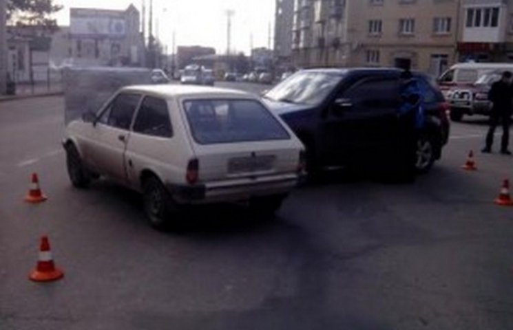 В Тернополе жена автомайдановца устроила…