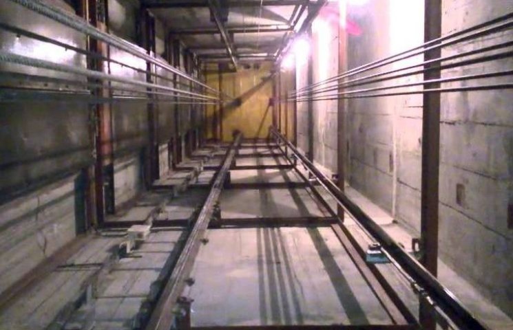 В Одесі в шахті ліфту загинула дитина…