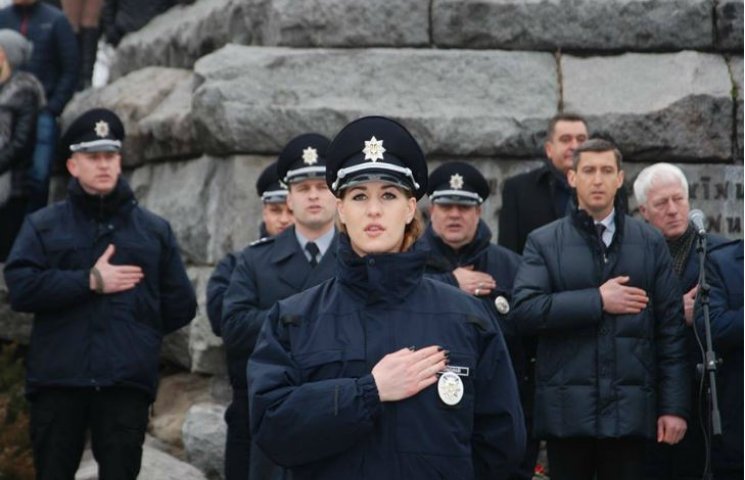 В Черкассах патрульная полиция сложила п…