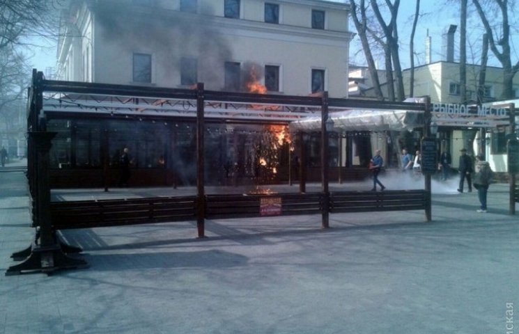И снова пожар в центре Одессы…