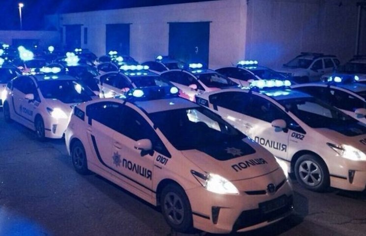 Поліція Полтавщини залишить автівки і па…