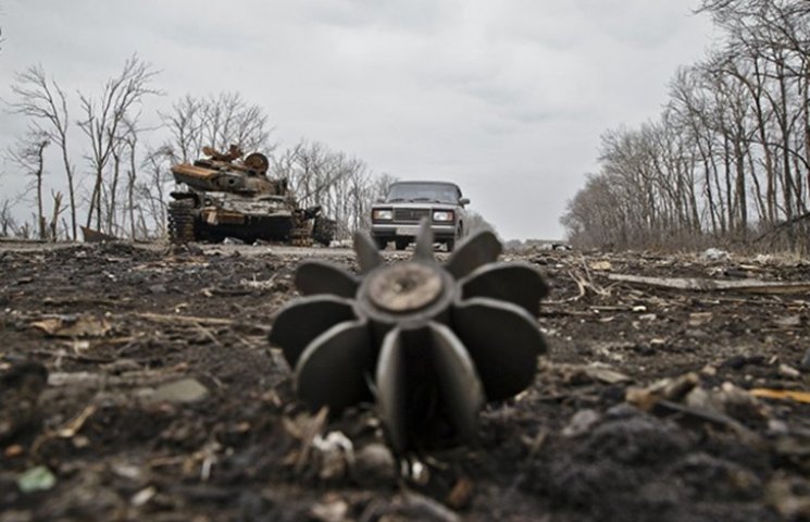 Украинские бойцы забрали у оккупанта 80…