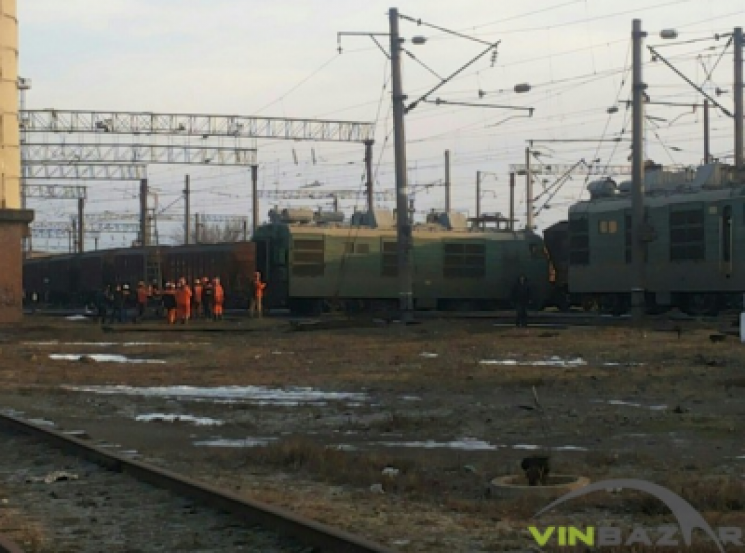 В Винницкой области поезд сошел с рельсо…