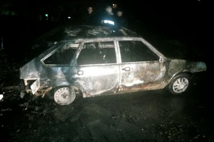 На Салтовке ночью сгорели три автомобиля…