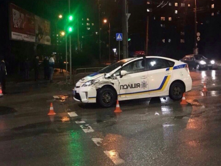 У Тернополі в ДТП утрапив поліцейський "…