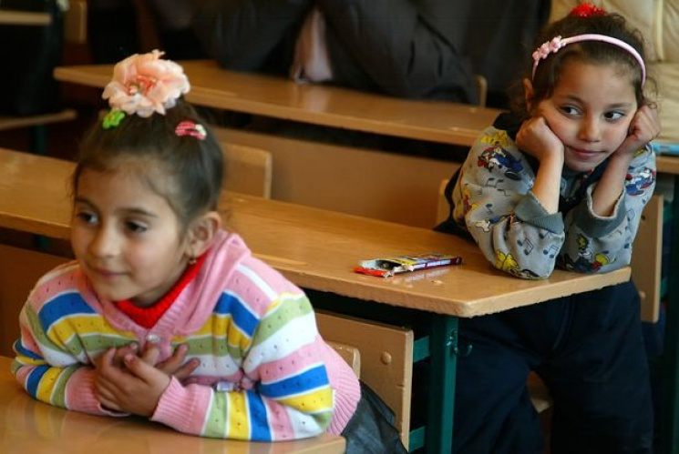 Ужгородські роми ігнорують навчання у шк…