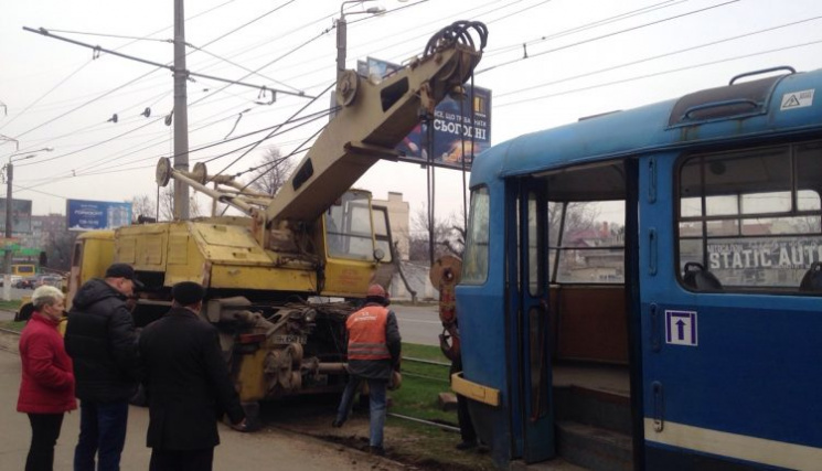 В Одессе очередной трамвай сошел с рельс…