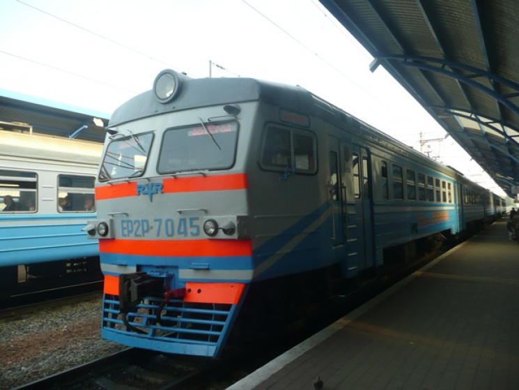 Вибухи на Харківщині: Потяги змінюють ру…