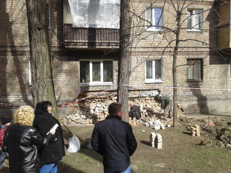 В Запорожье упала стена жилого дома…