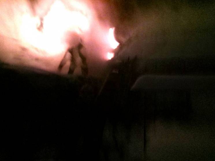 На Полтавщині пожежа охопила житловий і…