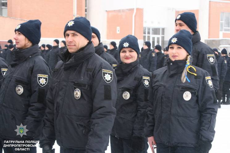В Днипре новые патрульные полицейские пр…