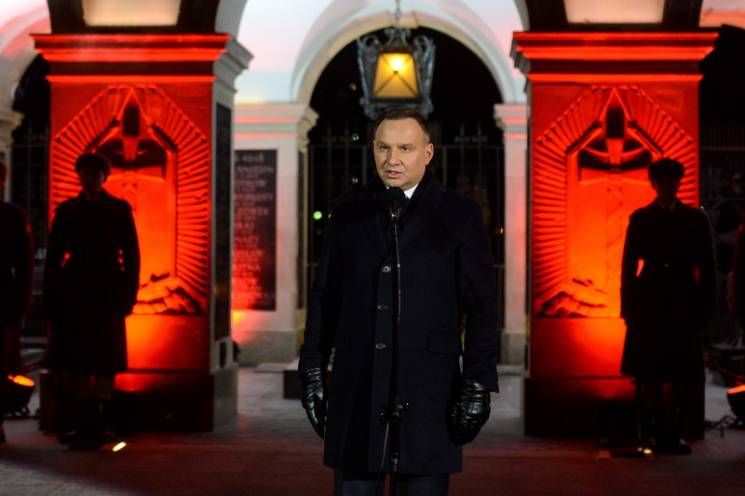 Конфликт Польши с Западом: Выберет ли Ду…