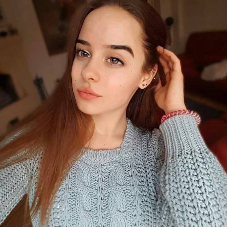 В центре Харькова исчезла 16-летняя деву…