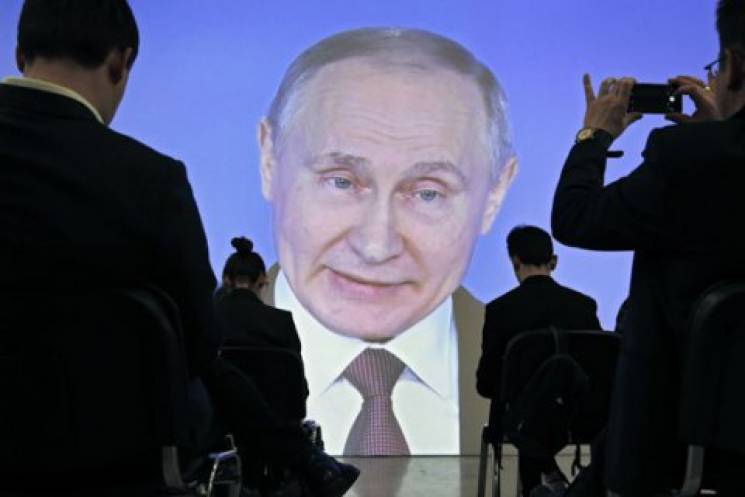 Путін заявив, що Росію змусили анексуват…