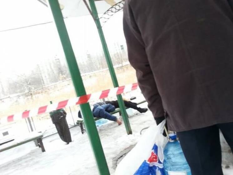 Смерть мужчины возле колодца в Харькове:…