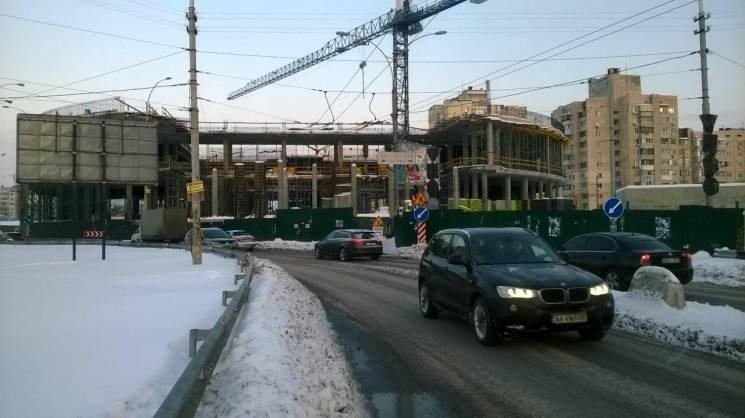 Киев суровый: Как сейчас выглядит обезоб…