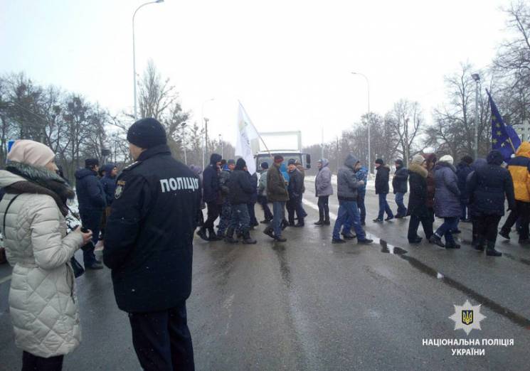 На Полтавщині протестувальники перекрива…