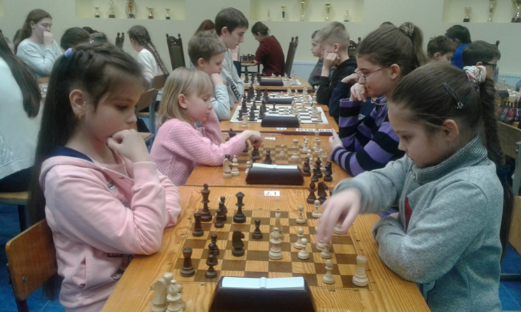 Юні вінничани здобули шахове "золото"…