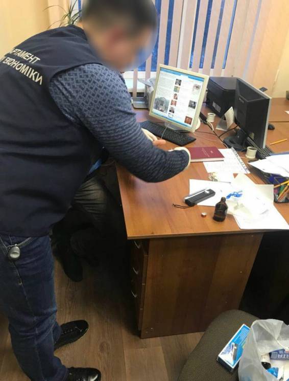 В Одессе чиновника райадминистрации заде…