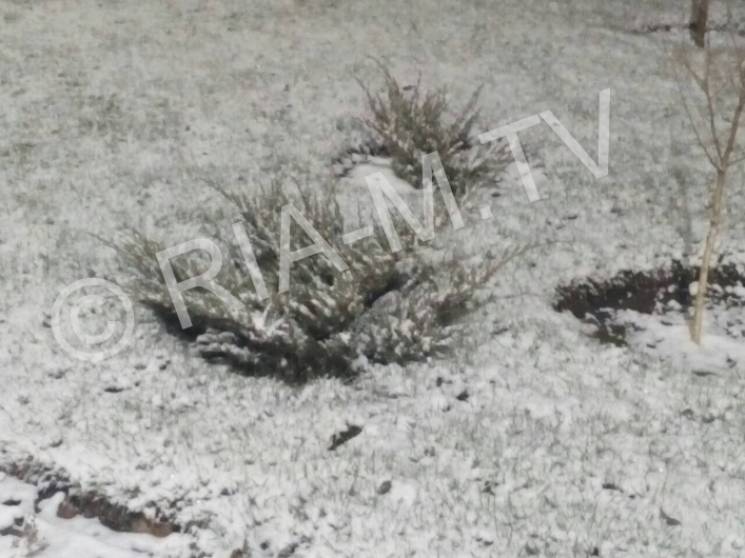 Мелітополь продовжує засипати снігом (ФО…